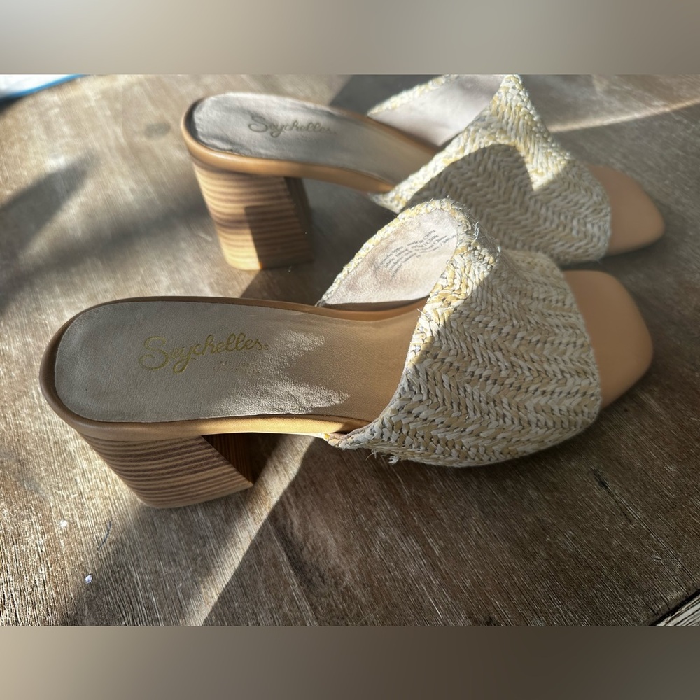 Seychelles Tan and Cream Woven Block Heel Mules